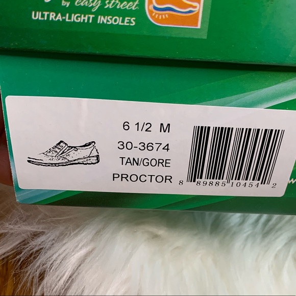 Easy Street Women's Slip On Proctor Flat, Tan/Gore, 6.5 M - Picture 9 of 9